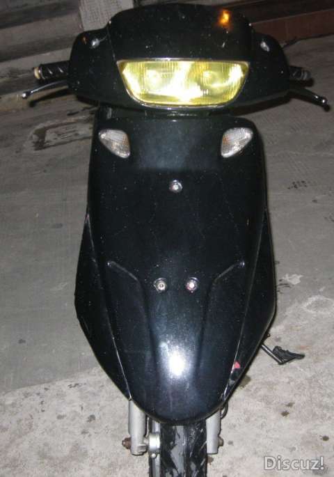 广东江门吐血价出售 暴力飞驰100SR 。。V100