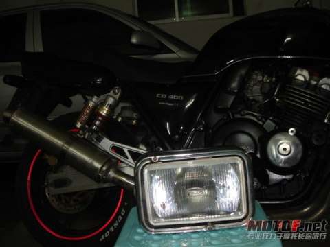 TZR125大灯和CB400側盖