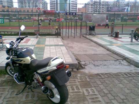 肇庆端州区25000元出03年大摩神