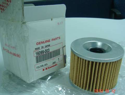 机油滤清器一个