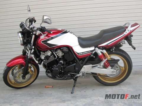 03款刚落地CB400VITE2代改3代尾