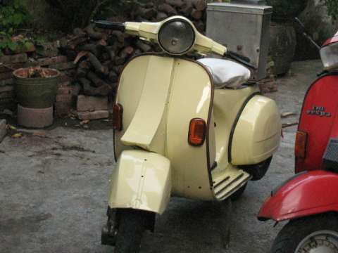  广东中山出一辆VESPA