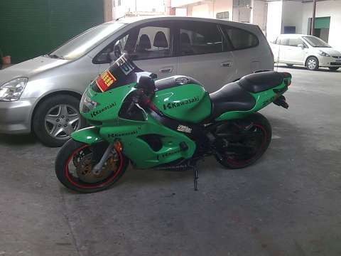 ZX-9R