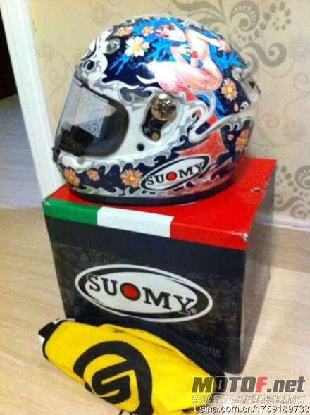 SUOMY裸女   降价啦！