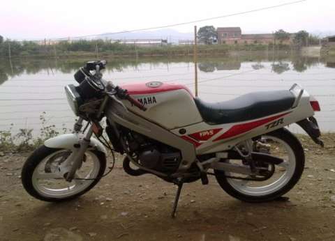 TZR125