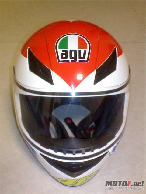 AGV K3系列罗西之心头盔