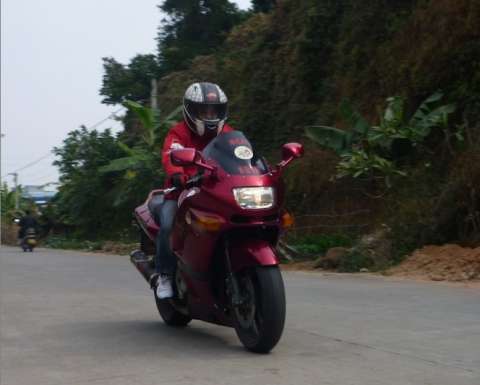 03川崎宝马旅行车13800