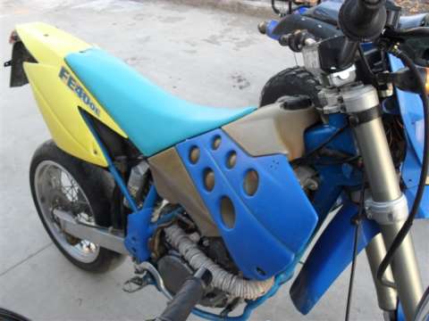 韶关出售Husaberg+RMZ450  1W3880