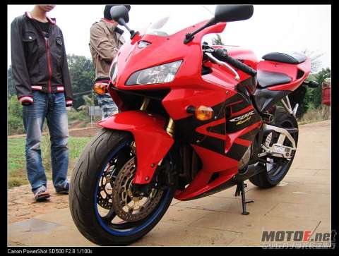 广东湛江3万6千出台06年欧版CBR600RRF5自己大刀了