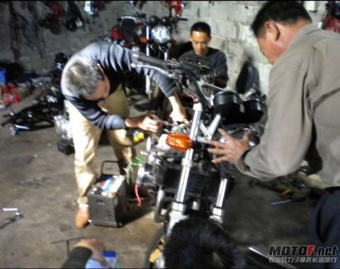 代友出售一手回来二十多天水货CB一代21000元(今天洗车增加很多图片)