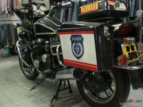 广东中山三乡代友出售本田CBX750警用版.雅马哈XV400.
