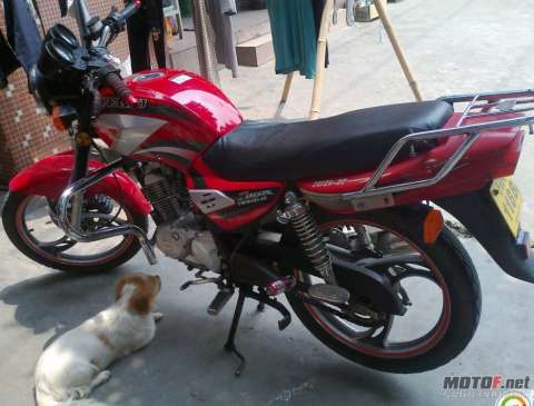 广州白云区3800出售125雅马哈