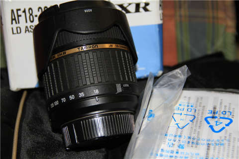 尼康18-200（镜头已出，谢谢帮顶）