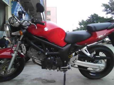 04款铃木SV400街跑