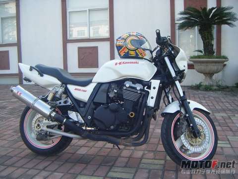 ZRX1100