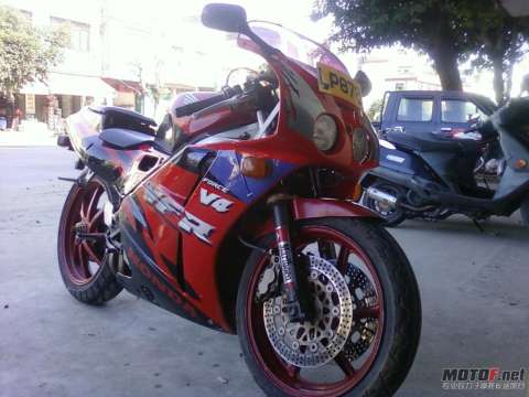 本田VFR30期