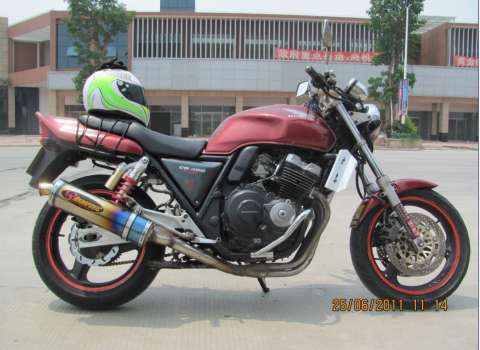 本田CB400