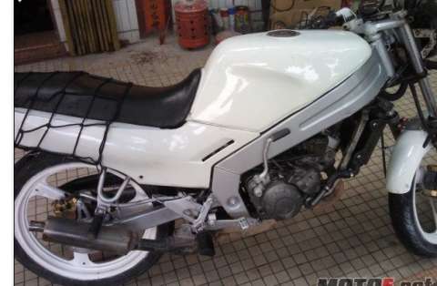 TZR125