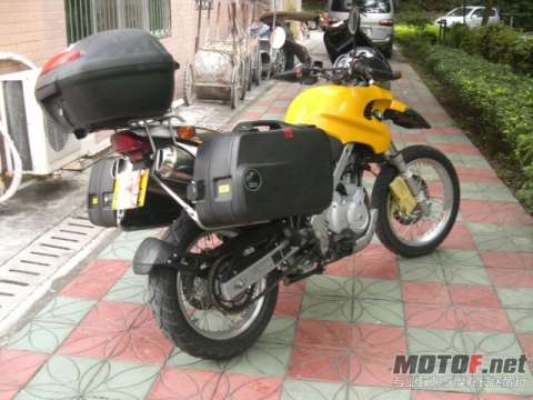 2001年BMW F650GS