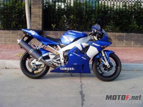 （已嫁）01年蓝色R1