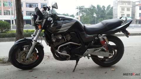 车主急换车现自砍1000元！