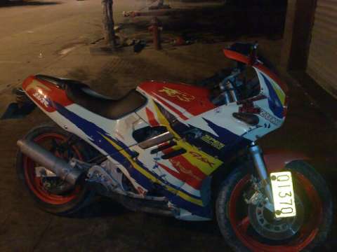 清远3000元出铃木CSX250