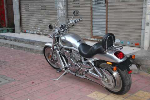 03年哈雷VROD（威路德）百周年记念板自狠刀5000求包养