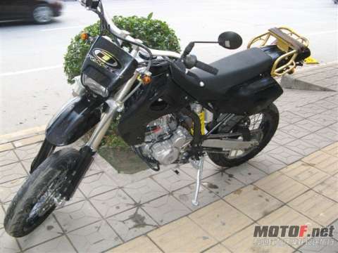 KLX250