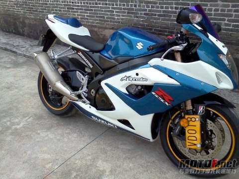 06GSX—R1000~