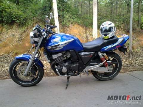 本田CB400