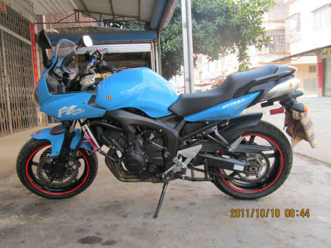 YAMAHA的FZ6S
