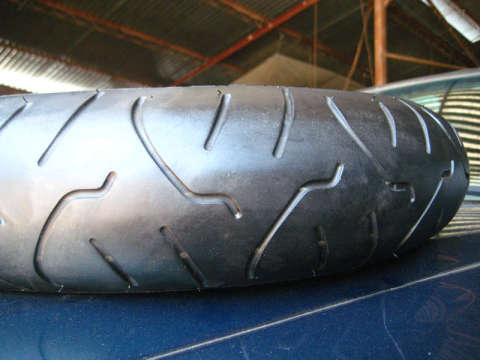 半热熔·揭面盔· 排气