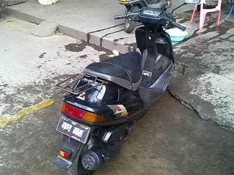 铃木V100，卖1480元。