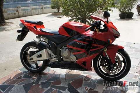 本田CBR600 F5