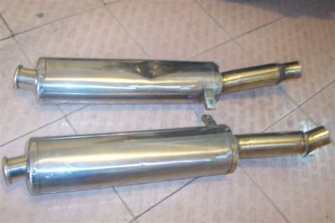 X4剩下的一对不锈钢直排气(BMW护架己出)