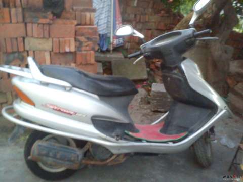 增城石滩（代友）1400出售光阳公子125女装车一辆