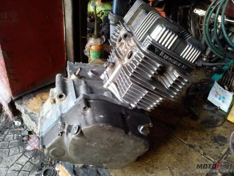 凌肯125双缸发动机