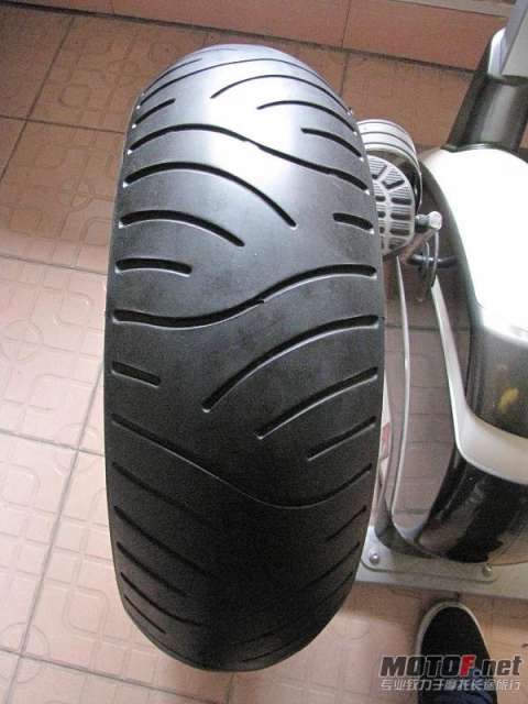 象牌  180  55  17 后胎