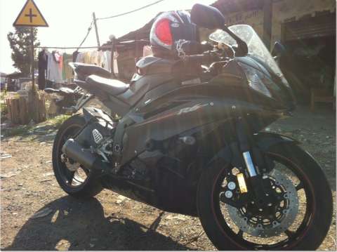 YAMAHA YZF-R6
