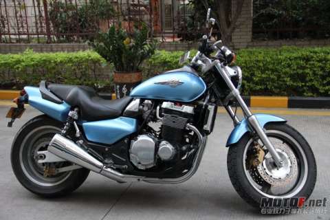 扭力巨兽---本田X4(已售，谢谢绿茵直播！)