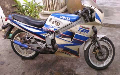 TZR125