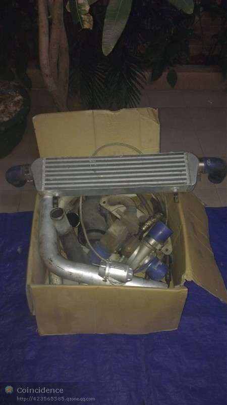 全套涡轮，顶巴，HKS和5次元尾喉，改装座椅，尾翼等