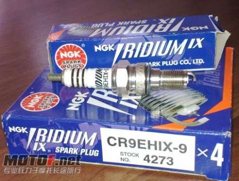 NGK铱金火花塞/火嘴