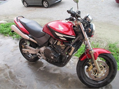 番禺钟村放本田小黄蜂一部