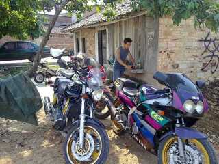 广东从化市400元出DIO18一台和配件