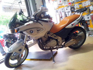 宝马2002年CS650~，急放~~~28000接刀~