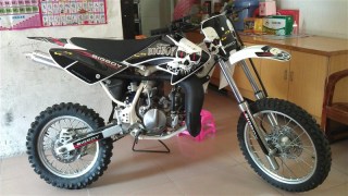 **专业  本田 CR 80