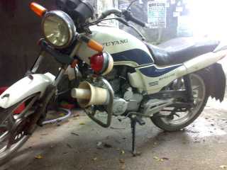 增城新塘出售原装五羊本田MCR125警用版