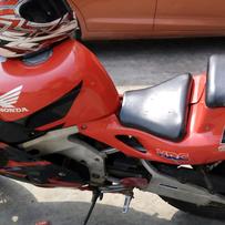 出售精神CBR250  22期 和94CB400