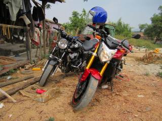 台山出（有问题）06 fz1  39000接任何**合适就出了